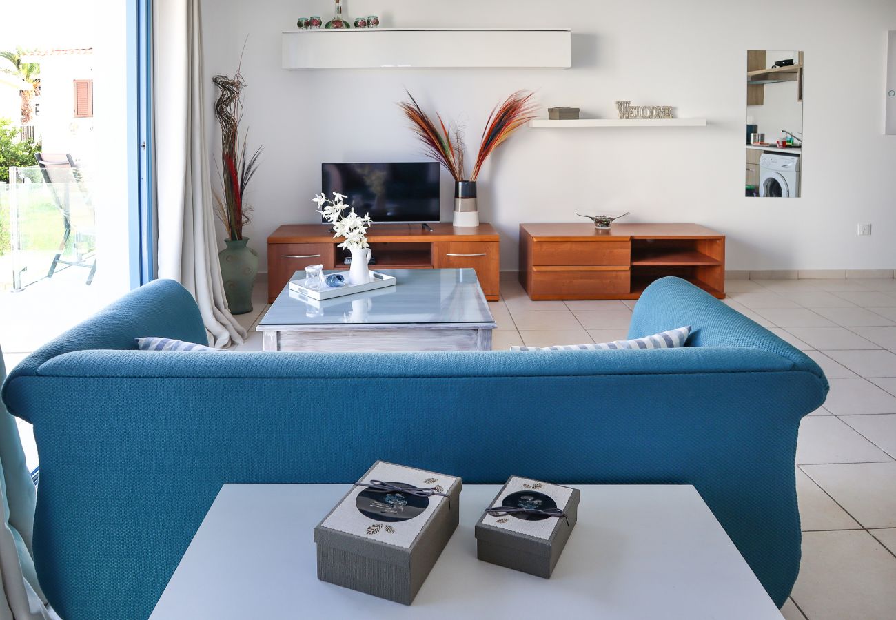 Apartment in Paphos - estéa • Ocean Colours - Holiday Apartment Apartment in Paphos - estéa • Ocean Colours - Holiday Apartment