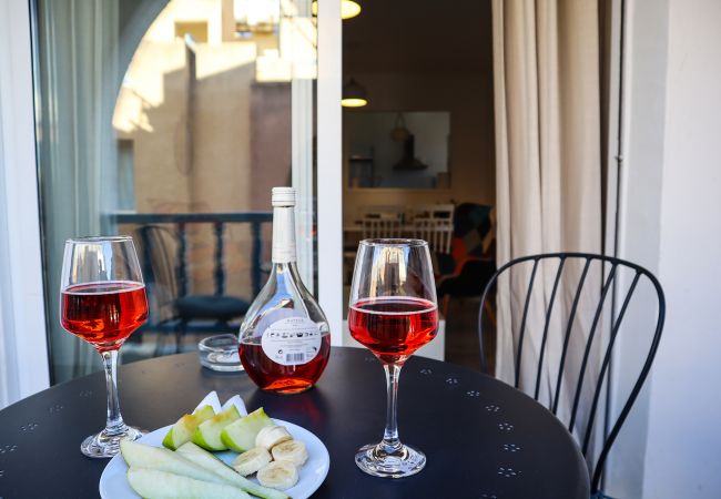 Apartment in Paphos - estéa • Alex's Vacation Suite|100m from the beach Apartment in Paphos - estéa • Alex's Vacation Suite|100m from the beach