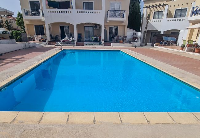 Terraced House in Paphos - estéa • Maria's Summer House - Garden | Swim Pool Terraced House in Paphos - estéa • Maria's Summer House - Garden | Swim Pool