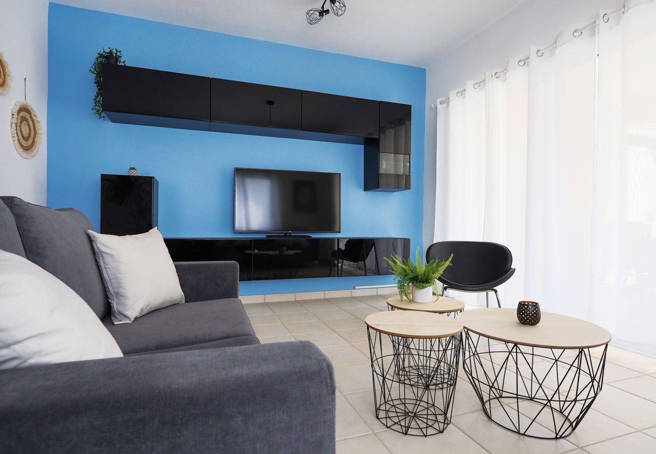 Apartment in Paphos - estéa • Hanna's Stylish 2-Bedroom Apartment