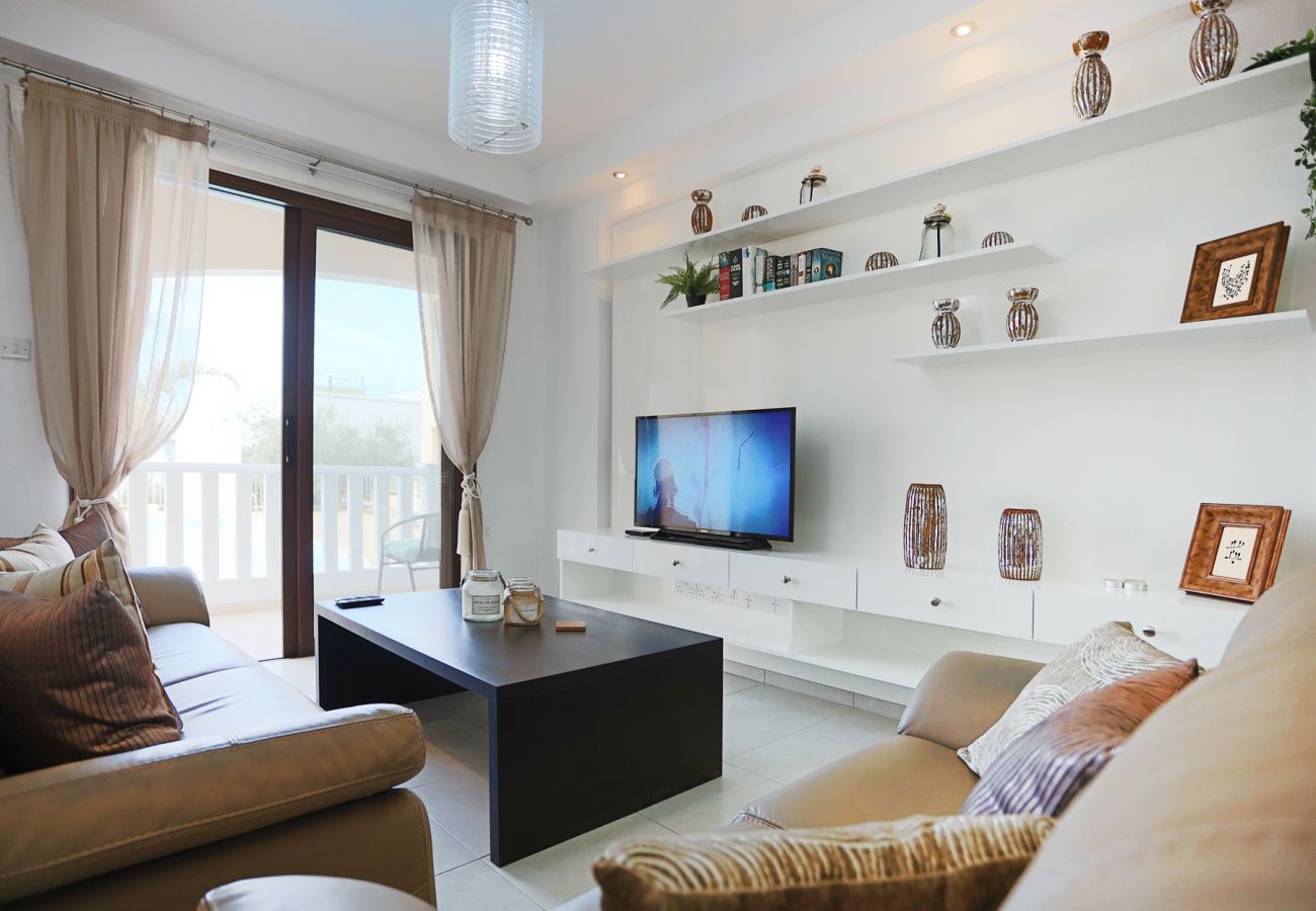 Apartment in Peyia - estéa • Rest & Relaxation - 2 Bedroom Apt in Peyia