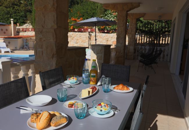 Villa in Peyia - estéa • Island Villa | Sea View -  Pool - Jacuzzi Villa in Peyia - estéa • Island Villa | Sea View -  Pool - Jacuzzi