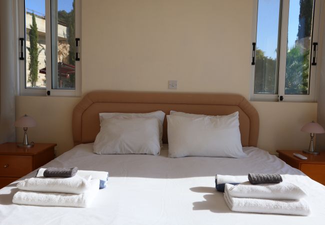 Villa in Peyia - estéa • Island Villa | Sea View -  Pool - Jacuzzi Villa in Peyia - estéa • Island Villa | Sea View -  Pool - Jacuzzi