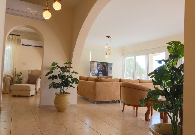 Villa in Peyia - estéa • Island Villa | Sea View -  Pool - Jacuzzi Villa in Peyia - estéa • Island Villa | Sea View -  Pool - Jacuzzi