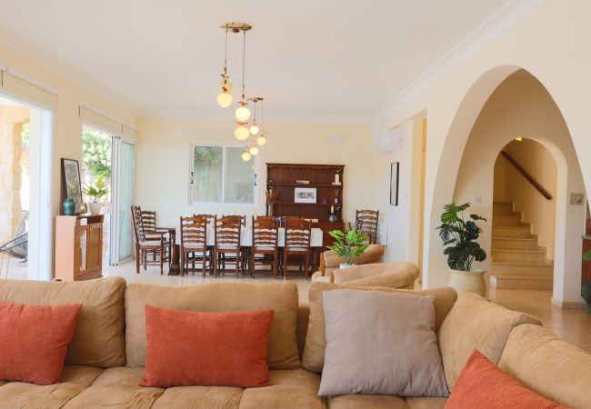 Villa in Peyia - estéa • Island Villa | Sea View -  Pool - Jacuzzi Villa in Peyia - estéa • Island Villa | Sea View -  Pool - Jacuzzi