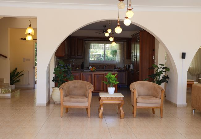 Villa in Peyia - estéa • Island Villa | Sea View -  Pool - Jacuzzi Villa in Peyia - estéa • Island Villa | Sea View -  Pool - Jacuzzi