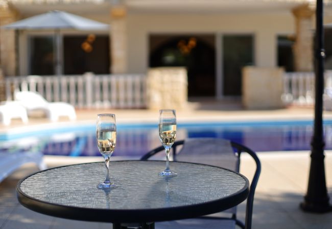 Villa in Peyia - estéa • Island Villa | Sea View -  Pool - Jacuzzi Villa in Peyia - estéa • Island Villa | Sea View -  Pool - Jacuzzi