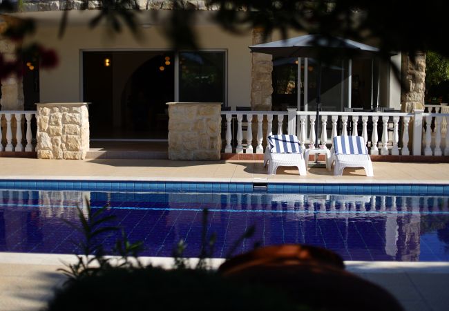 Villa in Peyia - estéa • Island Villa | Sea View -  Pool - Jacuzzi Villa in Peyia - estéa • Island Villa | Sea View -  Pool - Jacuzzi