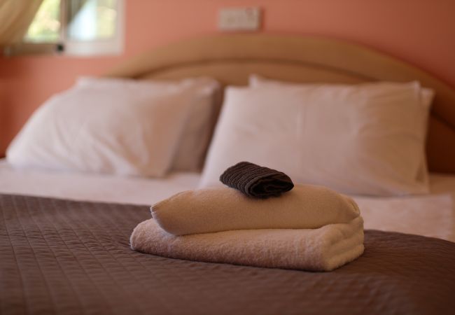 Villa in Peyia - estéa • Island Villa | Sea View -  Pool - Jacuzzi Villa in Peyia - estéa • Island Villa | Sea View -  Pool - Jacuzzi