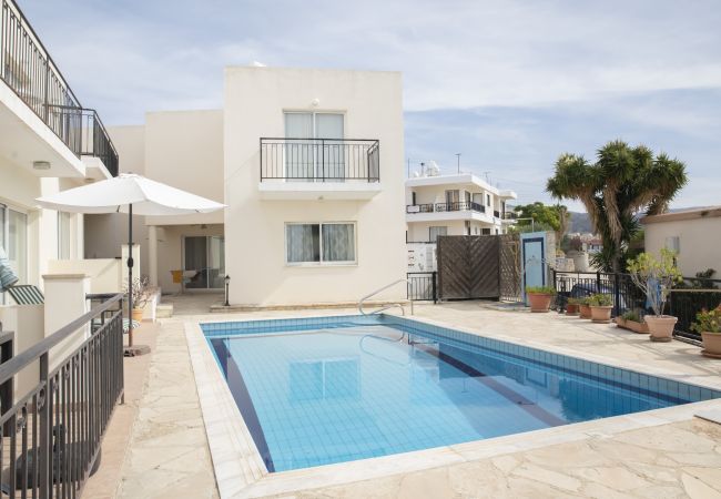 Terraced House in Peyia - estéa • Eve's Family Townhouse in Peyia Terraced House in Peyia - estéa • Eve's Family Townhouse in Peyia
