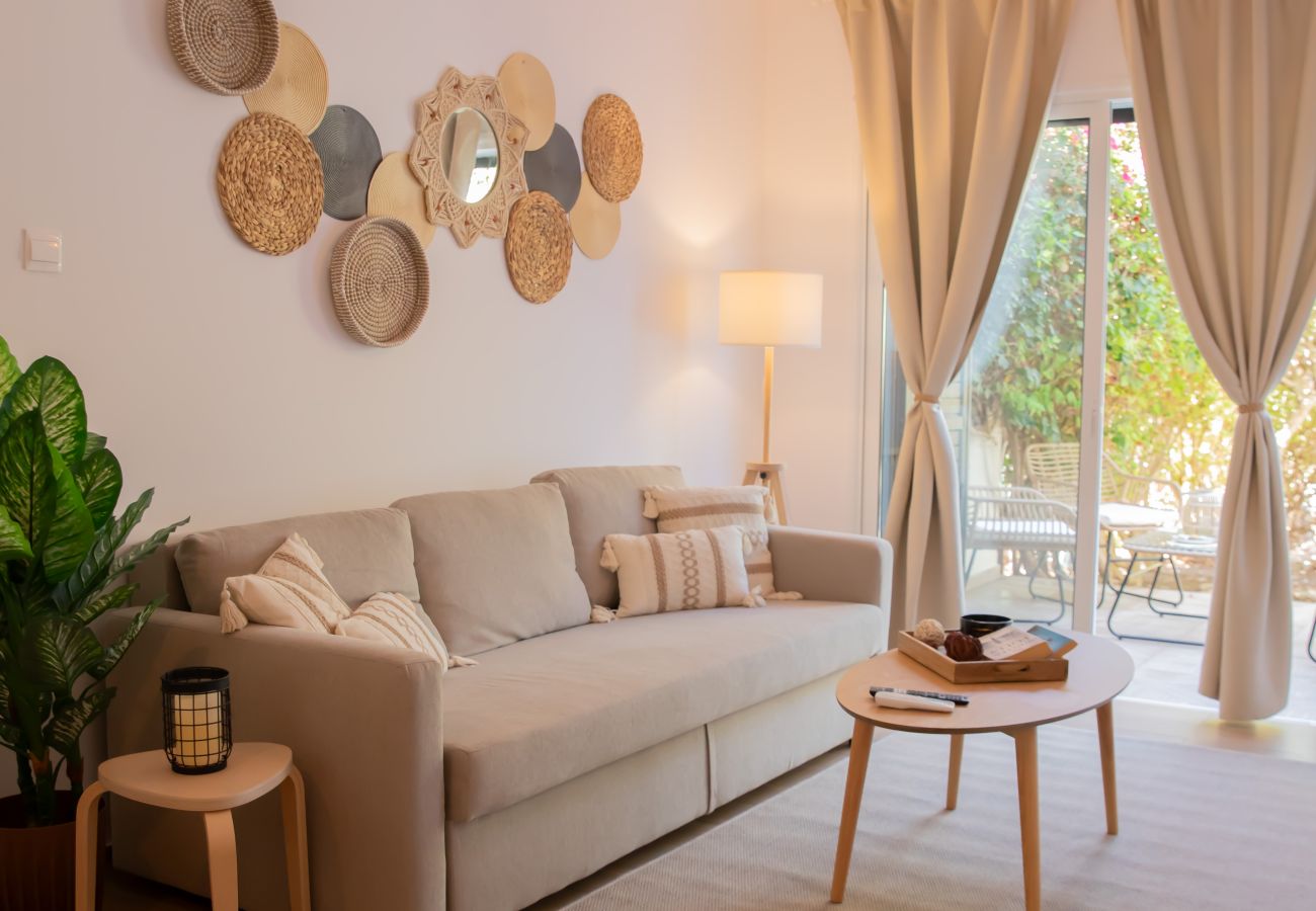 Terraced House in Paphos - estéa • Romi's Boho Holiday 2-Bedroom Townhouse Terraced House in Paphos - estéa • Romi's Boho Holiday 2-Bedroom Townhouse