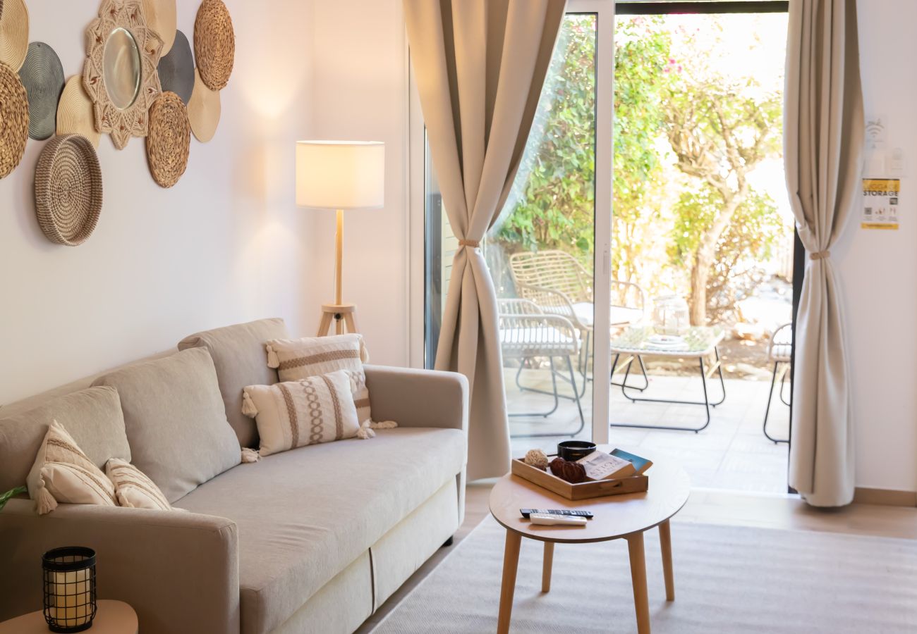 Terraced House in Paphos - estéa • Romi's Boho Holiday 2-Bedroom Townhouse Terraced House in Paphos - estéa • Romi's Boho Holiday 2-Bedroom Townhouse