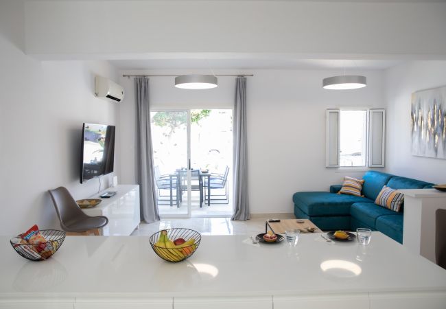 Terraced House in Paphos - estéa • Taheli Riverside Villa Paphos Tourist Area Terraced House in Paphos - estéa • Taheli Riverside Villa Paphos Tourist Area