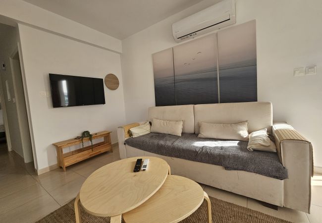 Apartment in Paphos - estéa • Mia Sirena Lighthouse 3min Walk to the Sea Apartment in Paphos - estéa • Mia Sirena Lighthouse 3min Walk to the Sea