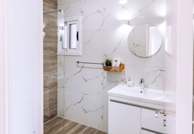 Apartment in Paphos - estéa • Mia Sirena Lighthouse 3min Walk to the Sea Apartment in Paphos - estéa • Mia Sirena Lighthouse 3min Walk to the Sea