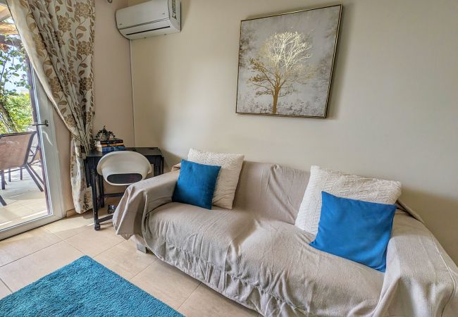 Terraced House in Paphos - estéa • Anastasia's Charming Place Next to the Sea Terraced House in Paphos - estéa • Anastasia's Charming Place Next to the Sea