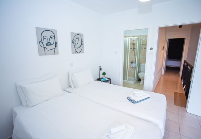 Terraced House in Paphos - estéa • Olympia's SkyView Townhouse with a Pool Terraced House in Paphos - estéa • Olympia's SkyView Townhouse with a Pool