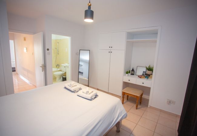 Terraced House in Paphos - estéa • Olympia's SkyView Townhouse with a Pool Terraced House in Paphos - estéa • Olympia's SkyView Townhouse with a Pool