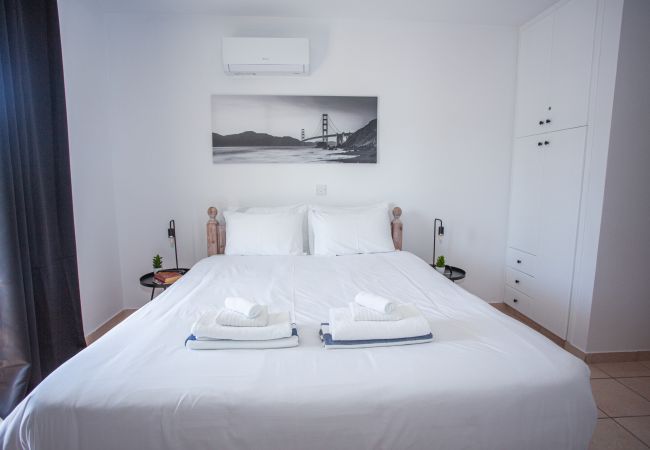 Terraced House in Paphos - estéa • Olympia's SkyView Townhouse with a Pool Terraced House in Paphos - estéa • Olympia's SkyView Townhouse with a Pool