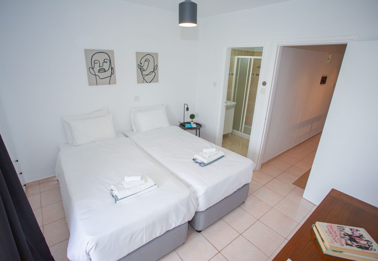 Terraced House in Paphos - estéa • Olympia's SkyView Townhouse with a Pool Terraced House in Paphos - estéa • Olympia's SkyView Townhouse with a Pool