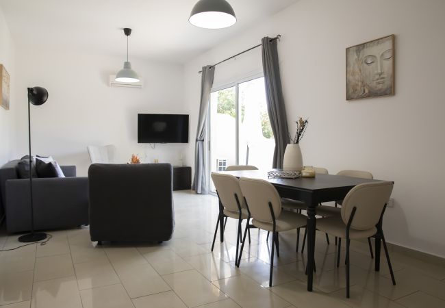 Apartment in Paphos - estéa • Vicky's Holiday Apartment Apartment in Paphos - estéa • Vicky's Holiday Apartment