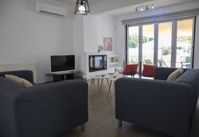 Villa in Paphos - estéa • Koni Villa Paphos Villa in Paphos - estéa • Koni Villa Paphos