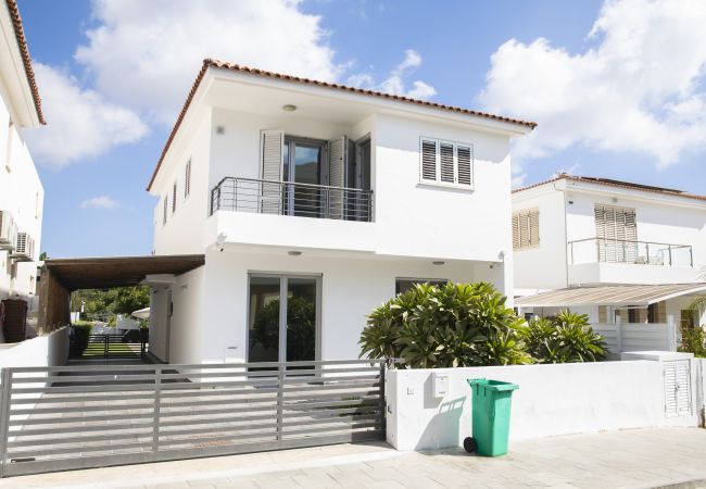 Villa in Paphos - estéa • Koni Villa Paphos Villa in Paphos - estéa • Koni Villa Paphos