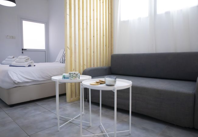 Studio in Paphos - estéa • Leenoy's Holiday Studio in Tourist Area  Studio in Paphos - estéa • Leenoy's Holiday Studio in Tourist Area