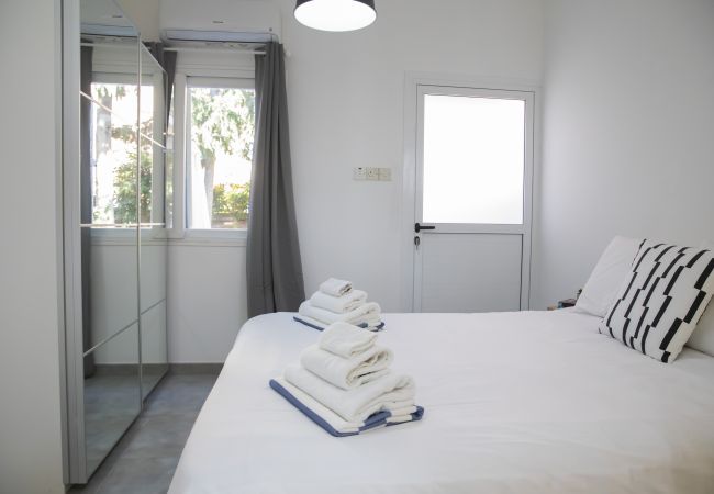 Studio in Paphos - estéa • Leenoy's Holiday Studio in Tourist Area  Studio in Paphos - estéa • Leenoy's Holiday Studio in Tourist Area