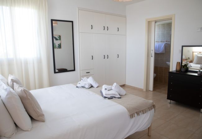 Apartment in Paphos - estéa • Hila's Apartment at the Tombs of the Kings Apartment in Paphos - estéa • Hila's Apartment at the Tombs of the Kings