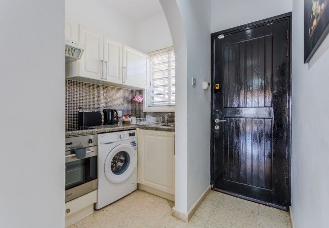 Apartment in Paphos - estéa • Hope's Apartment in heart of Tourist Zone Apartment in Paphos - estéa • Hope's Apartment in heart of Tourist Zone