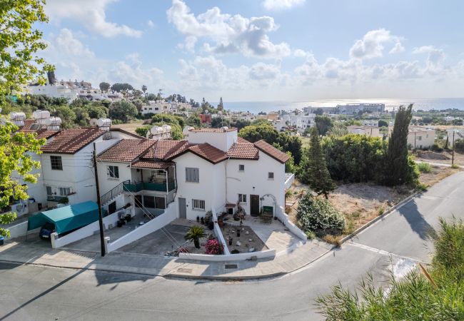 Terraced House in Chloraka - estéa • SeaShell Cottage - Cozy Holiday Apartment Terraced House in Chloraka - estéa • SeaShell Cottage - Cozy Holiday Apartment