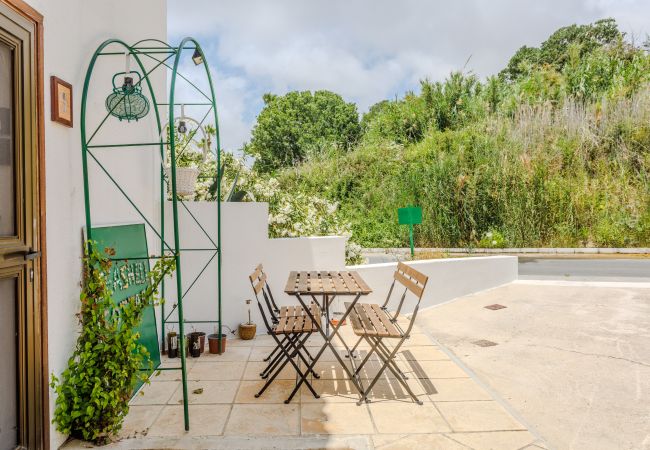 Terraced House in Chloraka - estéa • SeaShell Cottage - Cozy Holiday Apartment Terraced House in Chloraka - estéa • SeaShell Cottage - Cozy Holiday Apartment